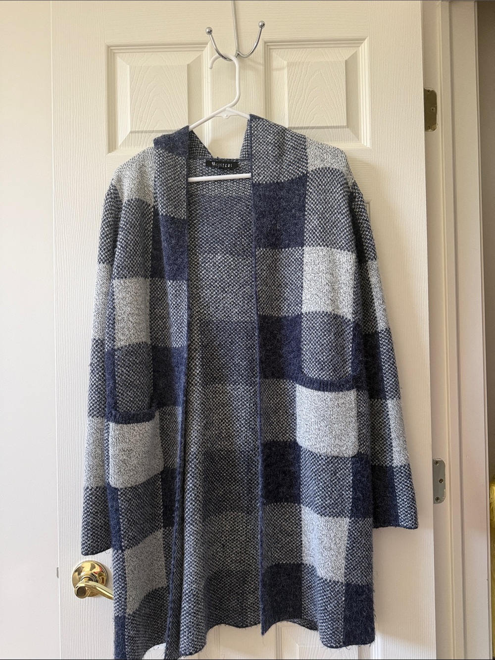 Plaid Open-Front Teddy Coatigan in Navy & Light Gray